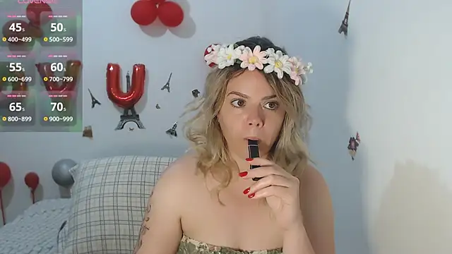 hotmilf4uxxx online show from 06.18.26