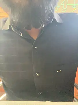 Snapshot of yourluckyfuckboy chatting on 01.07.26 yourluckyfuckboy online show from 01.07.26