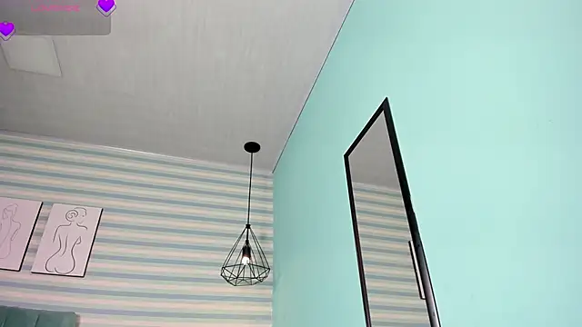 Snapshot of goddess_kianna chatting on 06.19.26 goddess kianna online show from 06.19.26
