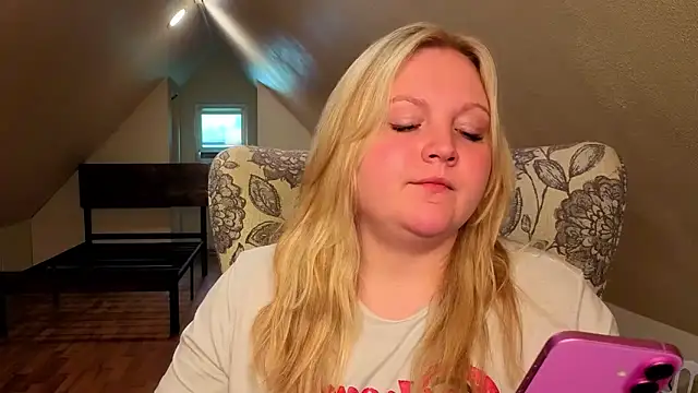 PhatAssBlond online show from 05.16.26
