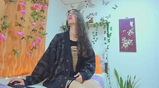 Snapshot of anasttacia_210 chatting on 03.03.25 anasttacia 210 online show from 03.03.25