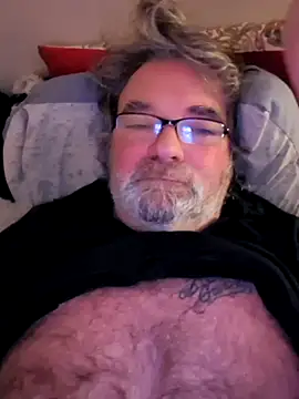 Snapshot of Doherty10 chatting on 12.22.25 Doherty10 online show from 12.22.25