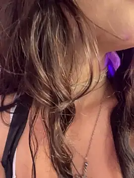 Snapshot of scofty chatting on 02.07.25 scofty online show from 02.07.25