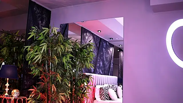 NicoleCellini online show from 01.06.26