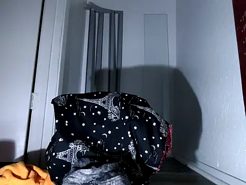 Snapshot of Amarok39 chatting on 10.04.25 Amarok39 online show from 10.04.25