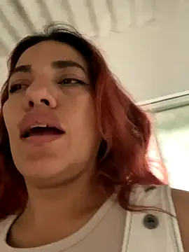 lia huan online show from 10.03.25