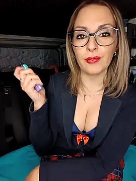 Jade Emeraud online show from 02.20.26