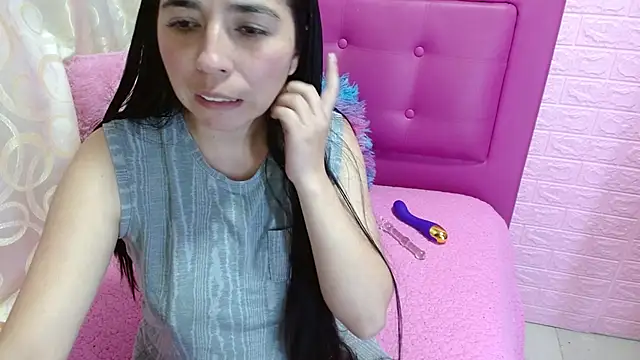 Snapshot of kendall_all4u chatting on 01.21.25 kendall all4u online show from 01.21.25