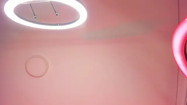 Emiilycollins online show from 01.11.25