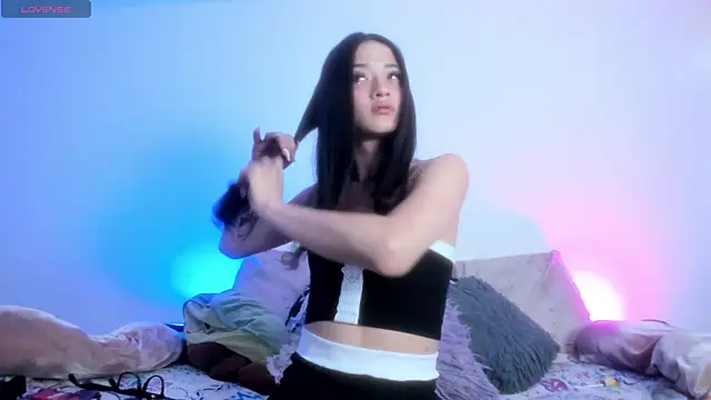 Snapshot of moonfiredancer chatting on 12.26.24 moonfiredancer online show from 12.26.24