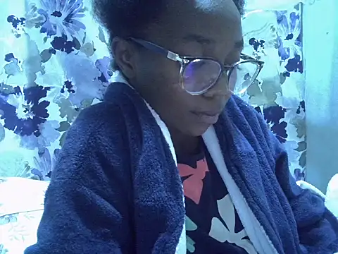 ElianeHot online show from 06.13.26