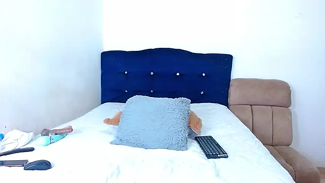 katarinademon online show from 12.04.25