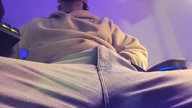 s sven03 online show from 12.04.25