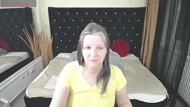 Lilly hott online show from 03.07.25