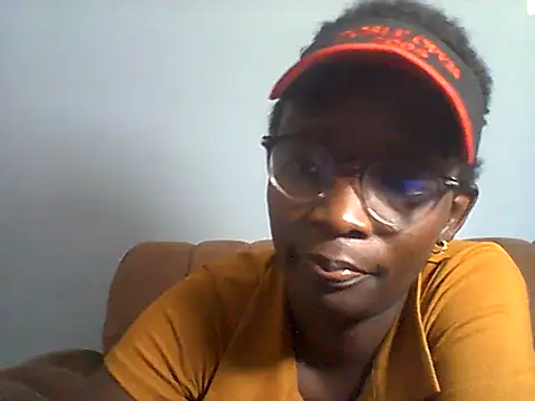 Snapshot of Sexy-BlackGold chatting on 11.01.25 Sexy-BlackGold online show from 11.01.25