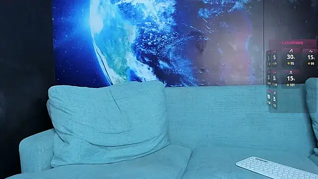 delessandro world online show from 03.23.25