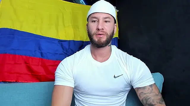 delessandro world online show from 06.19.26