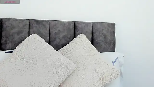 VeronicaTonu online show from 02.11.25