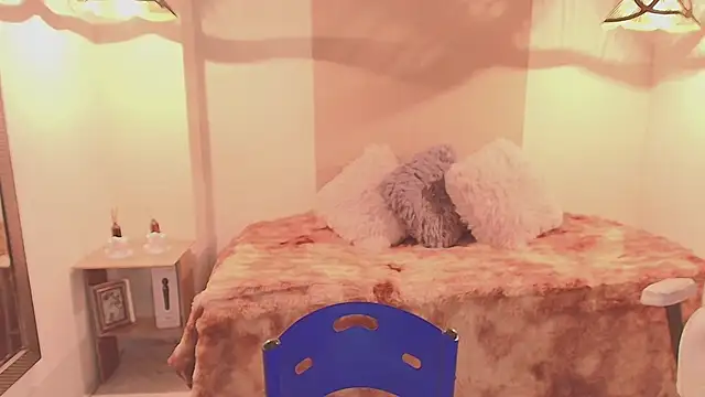 RamonaSimons online show from 03.17.25