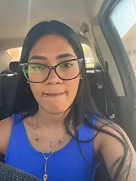 maya  fox online show from 01.15.25