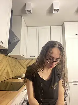 MartiniiSelenna online show from 11.22.25