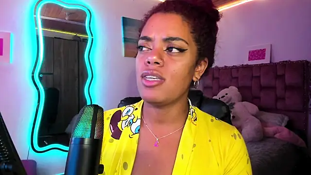 ladyrd1 online show from 01.19.25