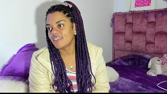 ladyrd1 online show from 10.11.25