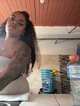 Snapshot of ladyrd1 chatting on 01.18.26 ladyrd1 online show from 01.18.26