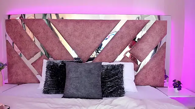 MarianaGarciaa   online show from 12.03.25