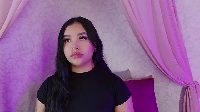 MarianaGarciaa   online show from 07.23.26