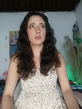 lovely kitt online show from 05.21.26