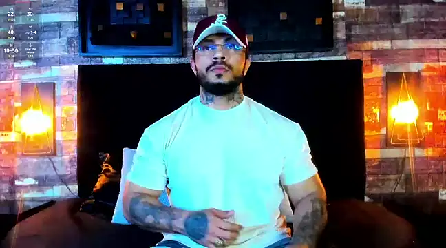 Van Velckan online show from 01.15.25