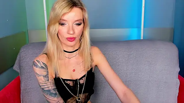 AlinaLovelyX online show from 04.29.26