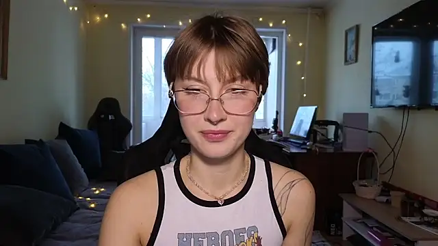 MalvinaBlum online show from 12.18.25