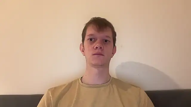 Snapshot of Cube933 chatting on 10.21.25 Cube933 online show from 10.21.25