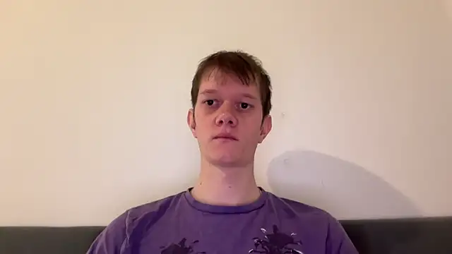 Snapshot of Cube933 chatting on 10.30.25 Cube933 online show from 10.30.25