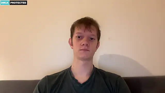 Snapshot of Cube933 chatting on 11.25.25 Cube933 online show from 11.25.25