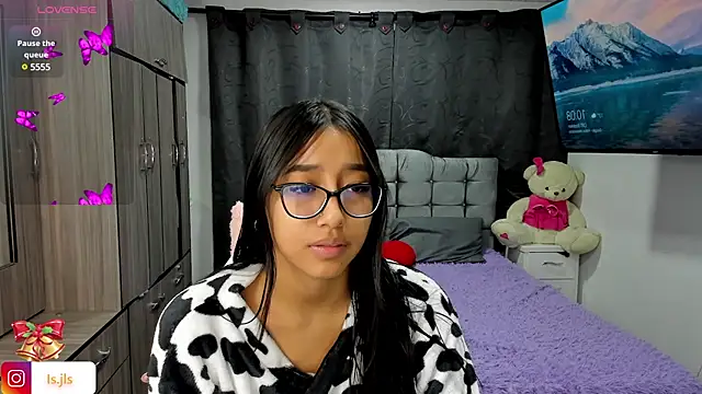 Snapshot of isa_bellaa0 chatting on 01.06.25 isa bellaa0 online show from 01.06.25