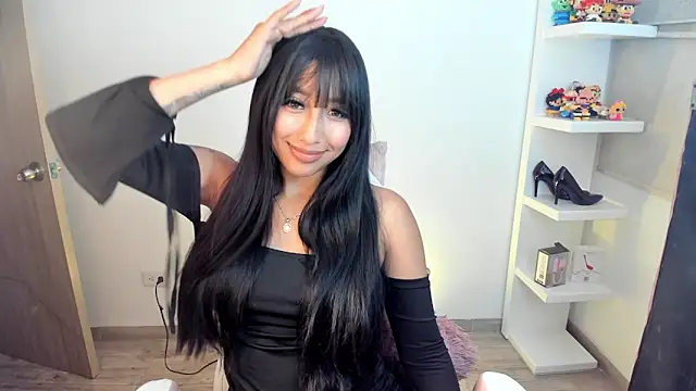 Snapshot of isa_bellaa0 chatting on 11.10.25 isa bellaa0 online show from 11.10.25