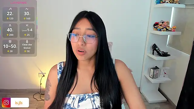 Snapshot of isa_bellaa0 chatting on 12.02.25 isa bellaa0 online show from 12.02.25