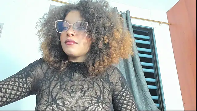 Ada gales  online show from 11.07.25