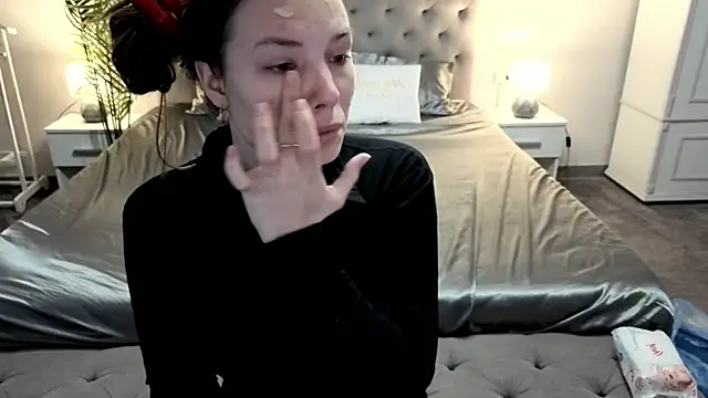 IceDanielles online show from 03.16.26