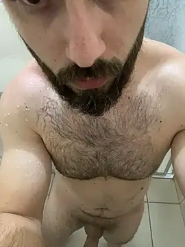 Snapshot of mocinhohrc chatting on 11.18.25 mocinhohrc online show from 11.18.25