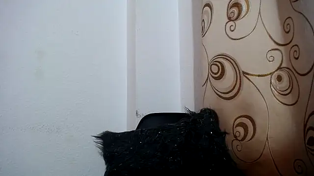 merlinaadams  online show from 01.30.25