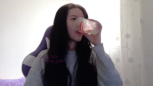 Snapshot of sunshine_girl9 chatting on 03.09.26 sunshine girl9 online show from 03.09.26