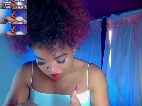 Snapshot of KayleighDreams_ chatting on 09.19.25 KayleighDreams online show from 09.19.25