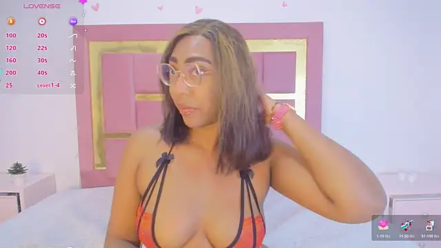 Snapshot of dirtyvictoria chatting on 03.04.26 dirtyvictoria online show from 03.04.26