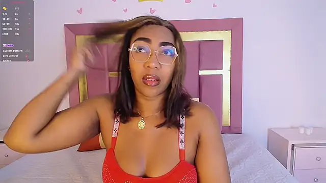 Snapshot of dirtyvictoria chatting on 03.06.26 dirtyvictoria online show from 03.06.26