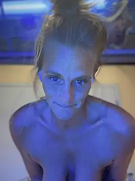 vixendoll87 online show from 02.24.25