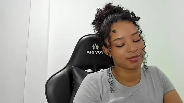 avellanatammy online show from 10.04.25